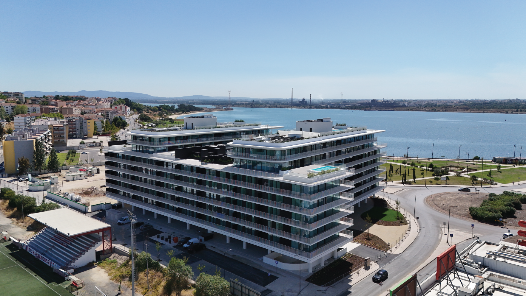 Nooba - A Fresh New Living